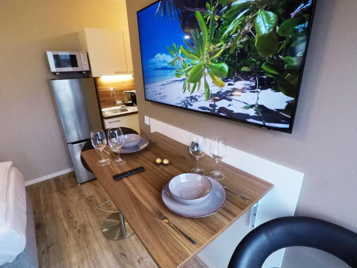 -Neubau- 24 Qm Studio-Apartment Φούλντα Εξωτερικό φωτογραφία