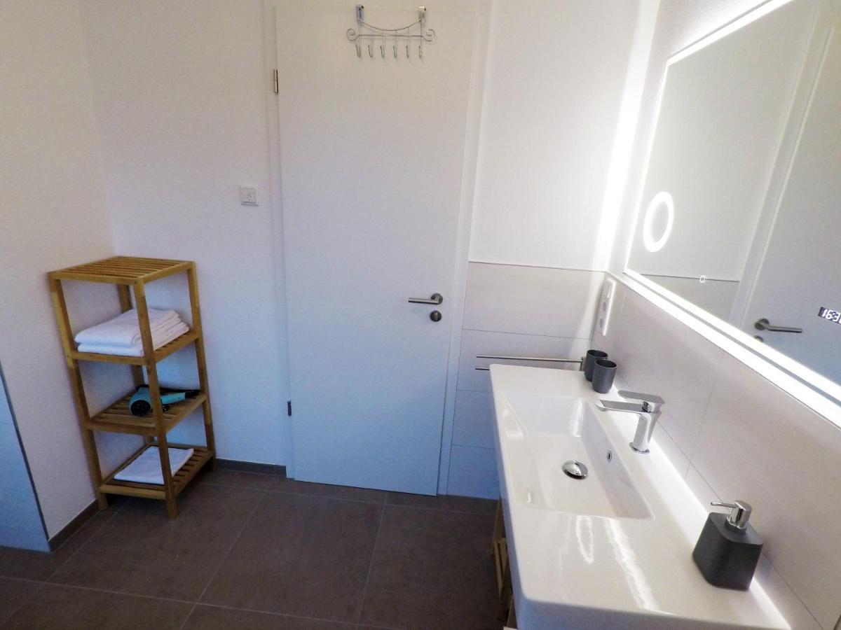 -Neubau- 24 Qm Studio-Apartment Φούλντα Εξωτερικό φωτογραφία